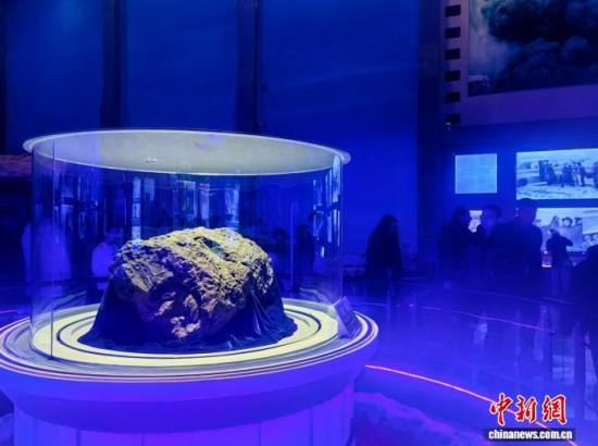 �ο��څ��^������һ̖���Eʯ�������W�� ���z