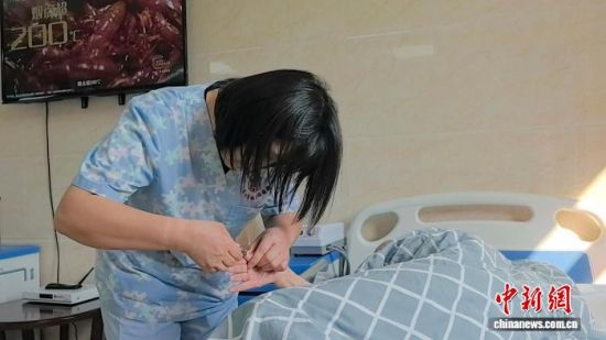 ���������ڽo���˼�ָ�ס�ʯ���� �z